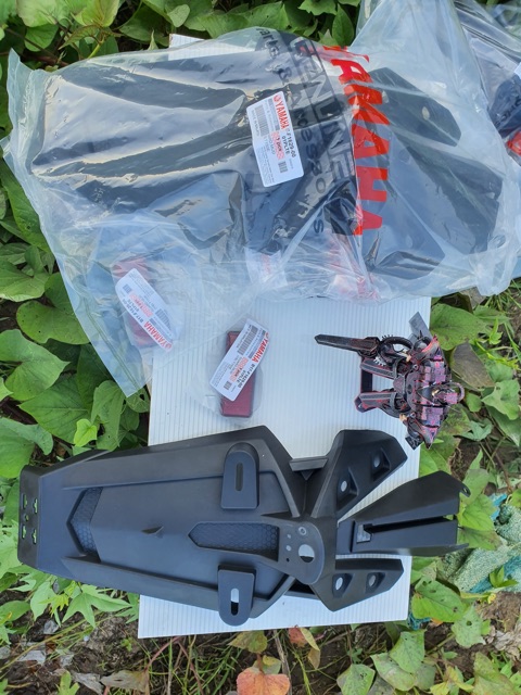 Dè Malaysia cho Ex150 láp ráp như zin