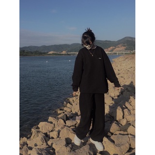 ÁO SWEATER FUNKY ĐEN TAG CAO SU