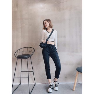 Set áo crop viền lai tay dài quần baggy