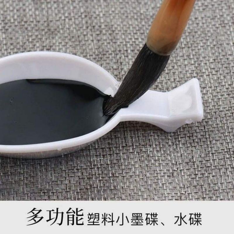 Mực tàu chai 500ml, mực đen nhánh, đậm, ko có mùi hôi,