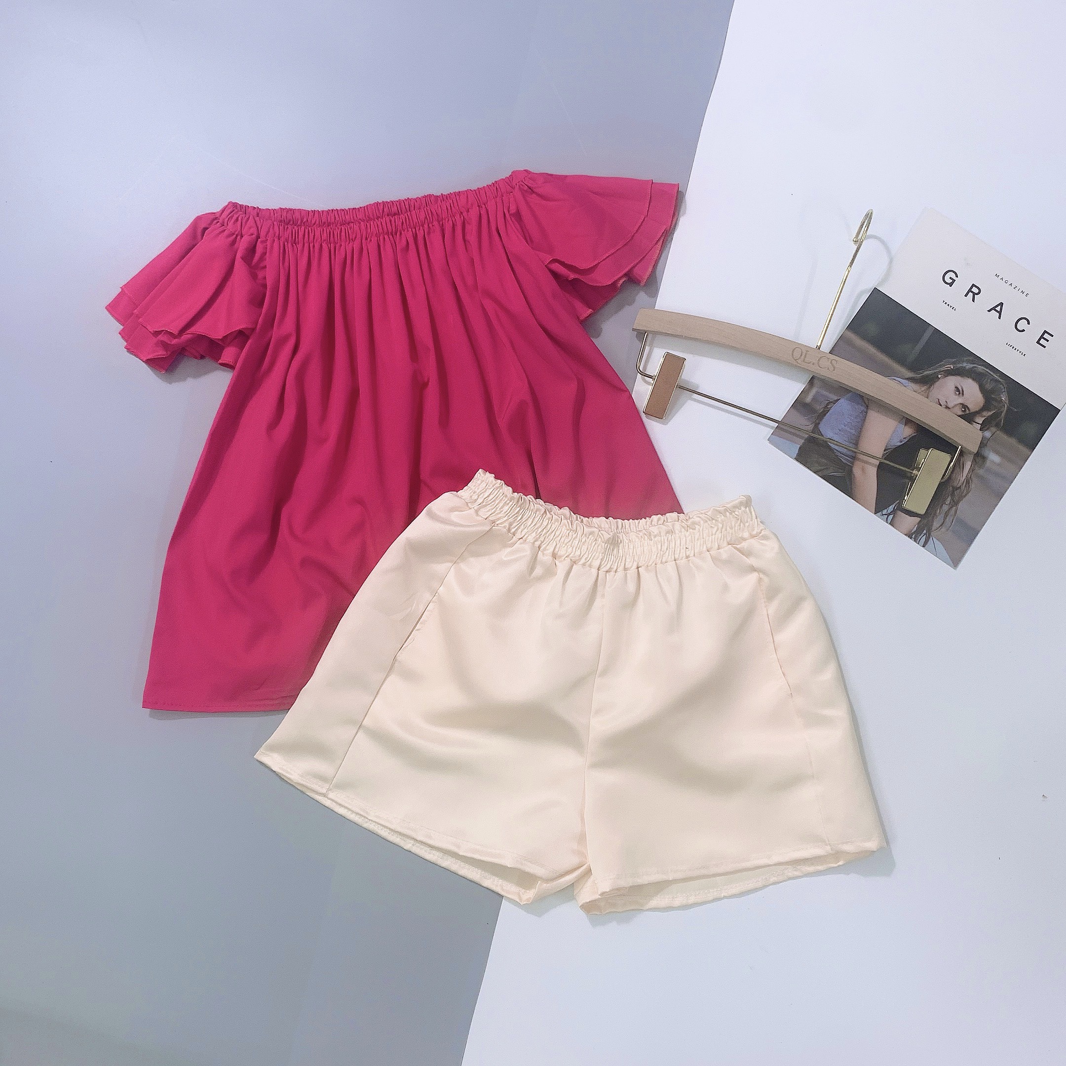 Set Áo Trễ Vai 🍓  𝑺𝑰𝑬̂𝑼 𝑿𝑰𝑵𝑯 🍓  Hai Màu Tím Hồng, Cam Đất Kết Hợp Quần Sóoc Phồng Trắng Cho Nữ A2 | BigBuy360 - bigbuy360.vn