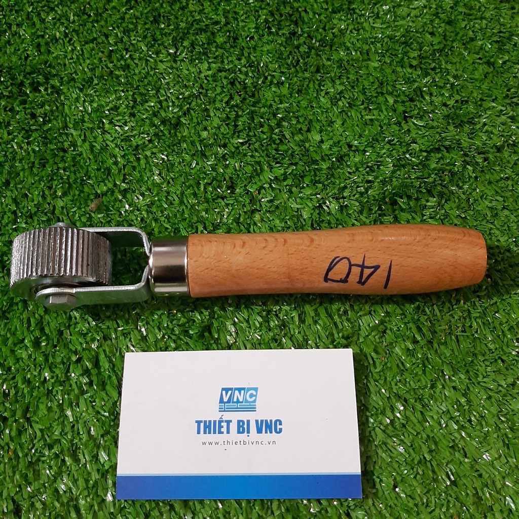 Con lăn lốp xe ô tô chuyên dụng 20mm