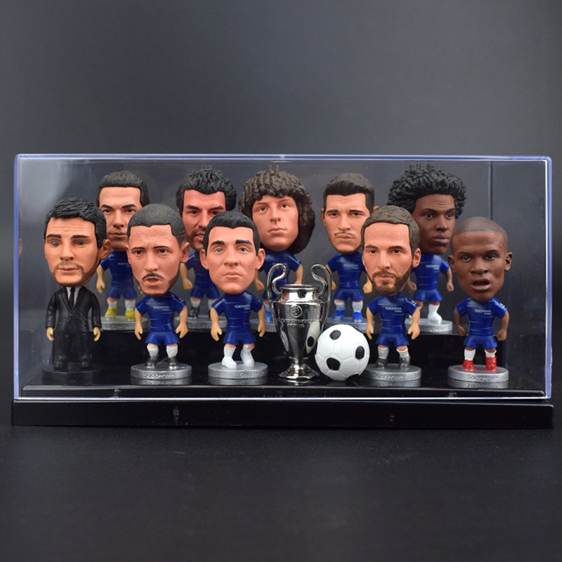 Tượng cầu thủ bóng đá Chelsea