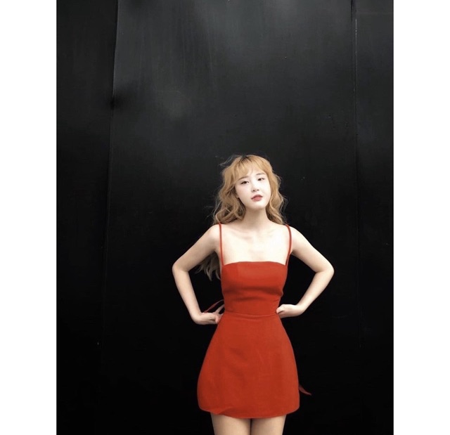 Đầm ôm Chou Dress hai dây hở lưng siêu sexy vải bố thái dày dặn from chuẩn có mút ngực kèm lót trong ko lộ kèm ảnh thật | BigBuy360 - bigbuy360.vn