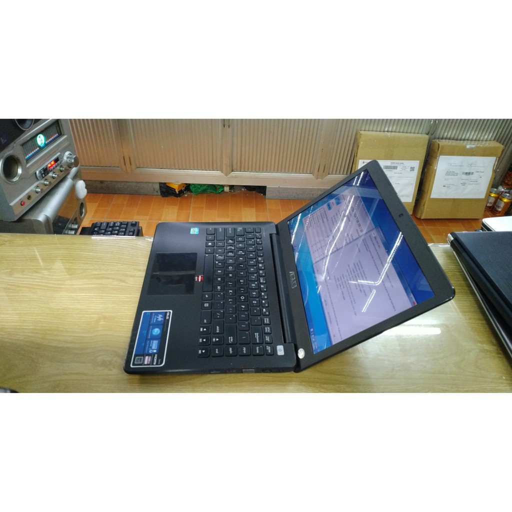 Laptop Asus x402 core i3 RAM 4GB ổ 500gb máy mỏng đẹp thời trang dòng ultrabook siêu mỏng | BigBuy360 - bigbuy360.vn