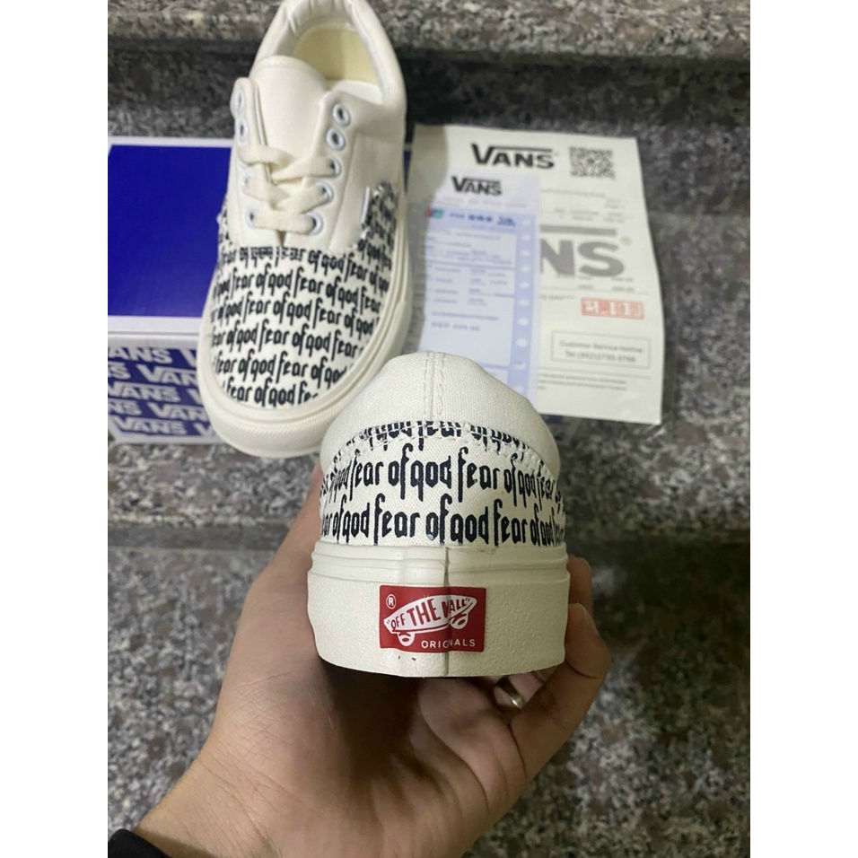 Giày thể thao Van fog chữ