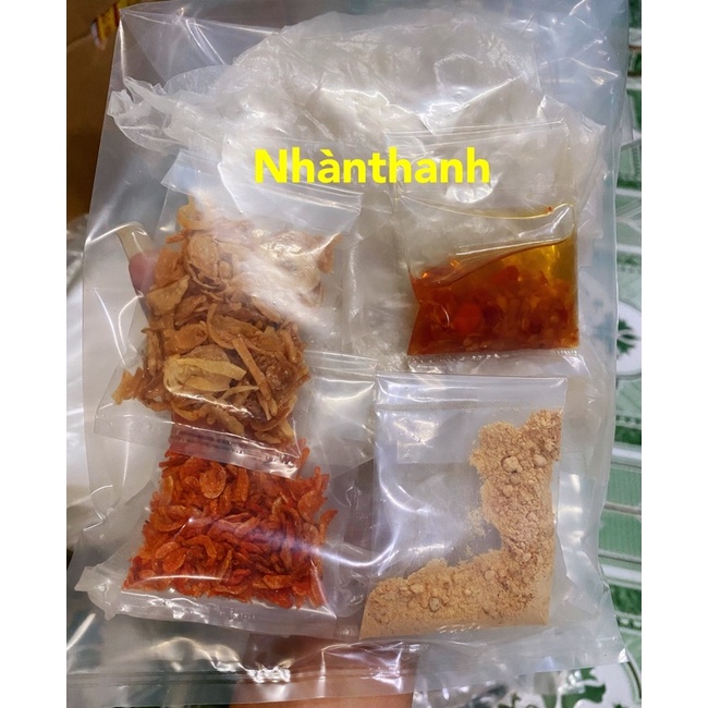 1 bịch bánh tráng phơi sương sa tế muối nhuyễn hành phi