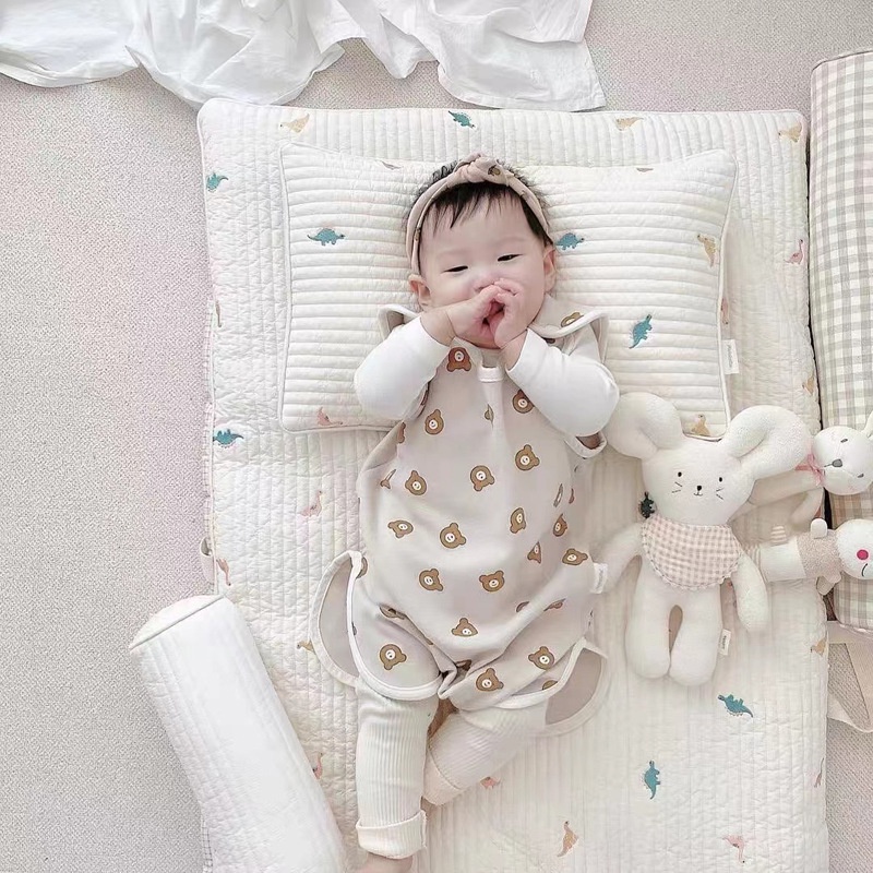 Nệm gối em bé bằng cotton thoáng khí họa tiết thêu xinh xắn