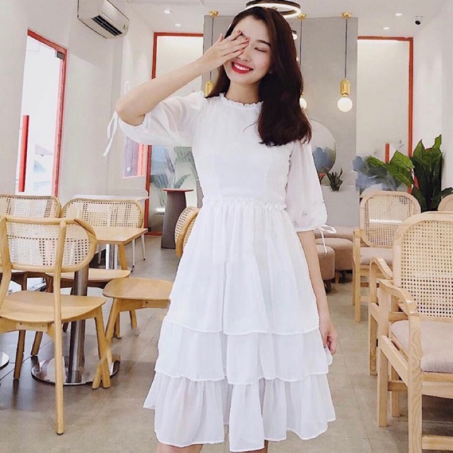 ĐẦM DỰ TIỆC VOAN TẦNG BÈO XINH YÊU