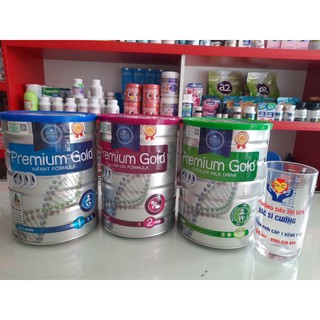 Sữa Hoàng Gia Úc Premium godĐủ Số lon 900g - Kèm quà tặng