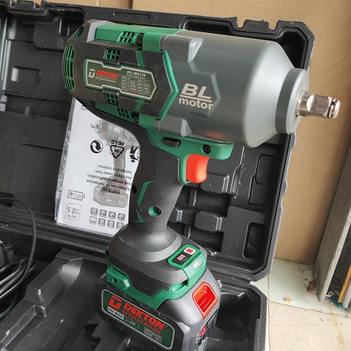 Máy Siết Bulong Dekton M21-IW1200N Đầu 1/2 Không Chổi Than