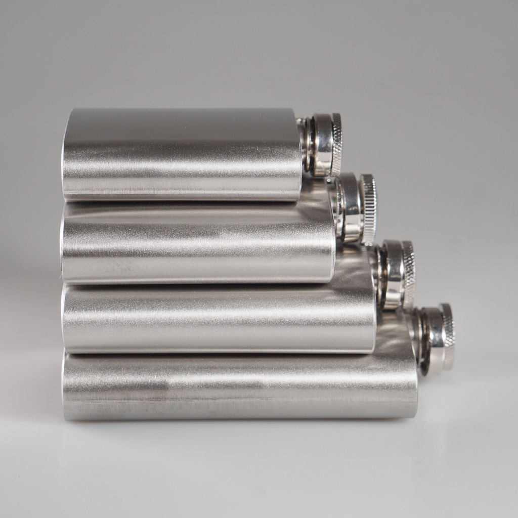 BÌNH ĐỰNG RƯỢU INOX MINI  - QUÀ TẶNG CHO NAM GIỚI ĐỒNG NGHIỆP - ideashop