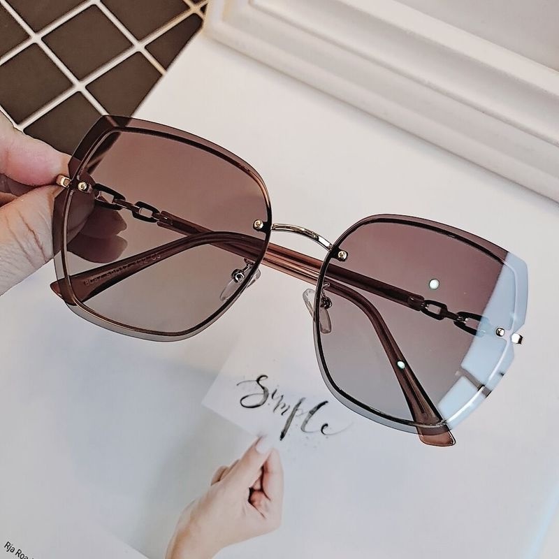 Kính Mát Gọng Kim Loại Tròng Phân Cực Gọng Kim Loại Thời Trang Retro Cho Nữ
