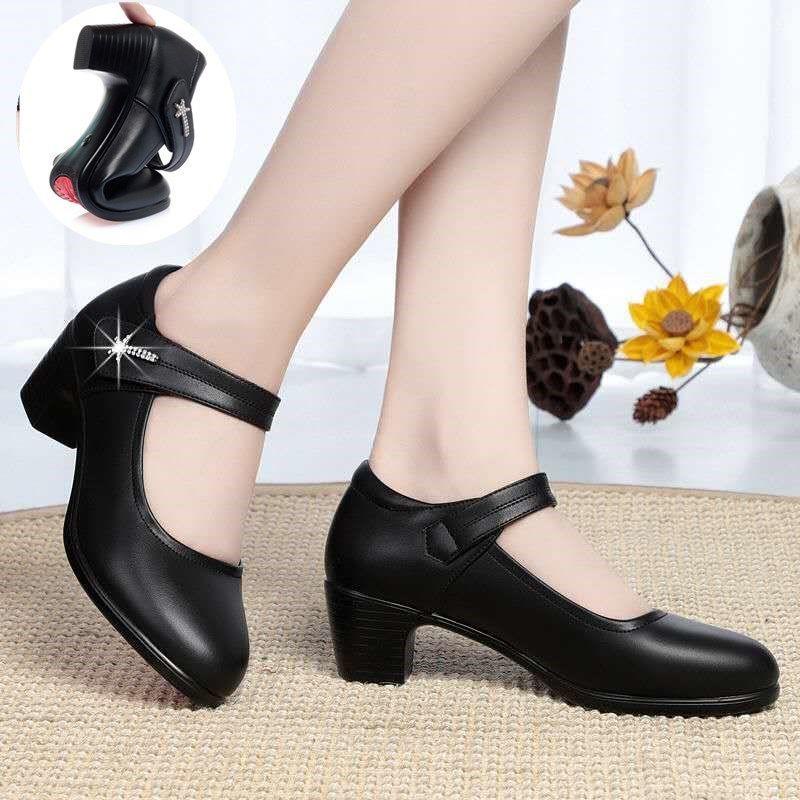 Giày da mềm đế mềm thời trang xuân thu cho phụ nữ trung niên 2021