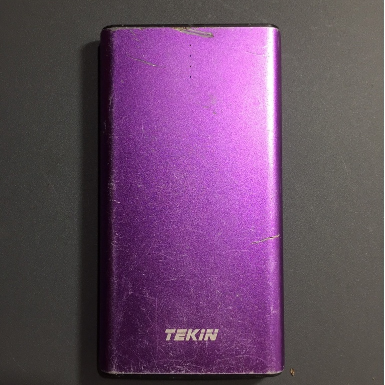 Sạc dự phòng TEKIN 12000mah sạc nhanh 20W cổng TYPE C pin tốt