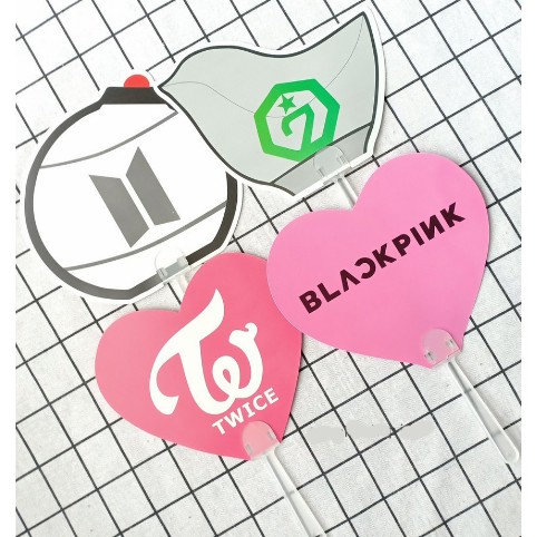 QUẠT BLACKPINK/ TWICE/  WANNA ONE