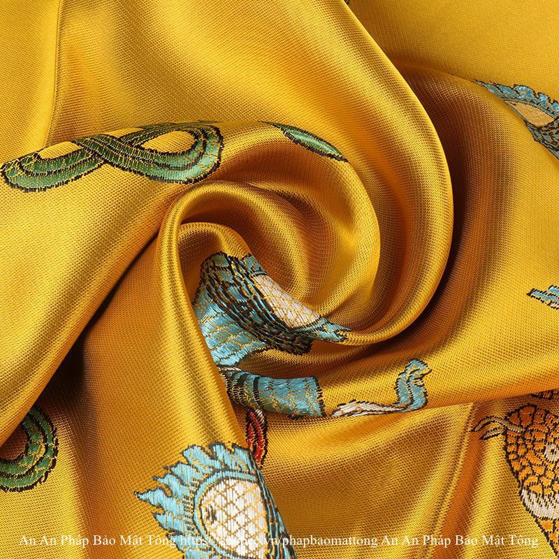 KHĂN LỤA BAN PHƯỚC KHATA