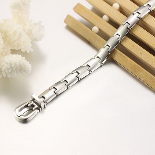 Lắc Tay Nam Titan Ko Đen TT 2661