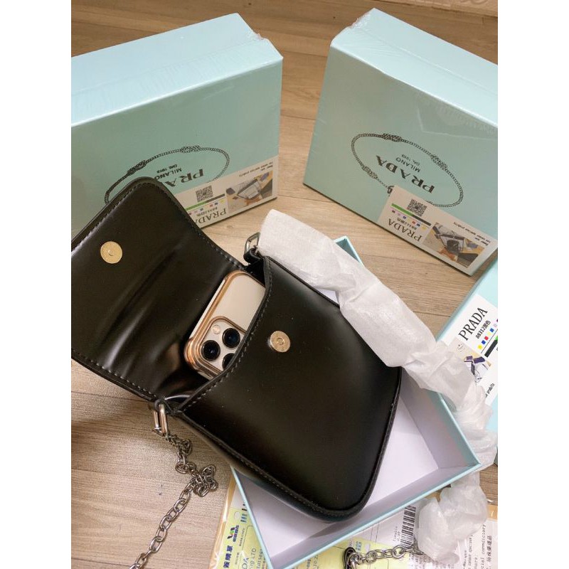 TÚI PRADA CASE  PHONE SZ 18