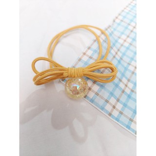 cột tóc đủ kiểu đủ màu