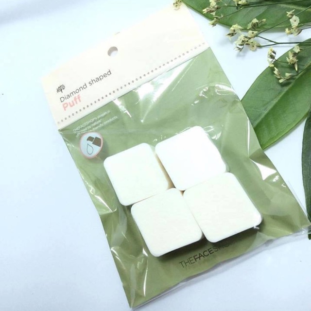 Mút trang điểm 4 miếng The Face Shop Diamond Shaped Puff