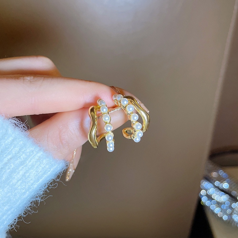 Bông tai nữ ngọc trai nhân tạo  Her Acessories  hoa tai tròn phụ kiện trang sức Hàn Quốc H122