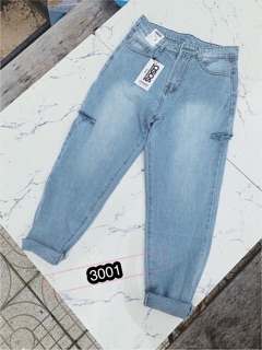 Baggy Jeans Rách 2 Bên