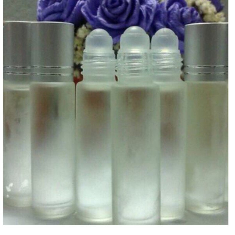Lăn môi dầu dừa 10ml