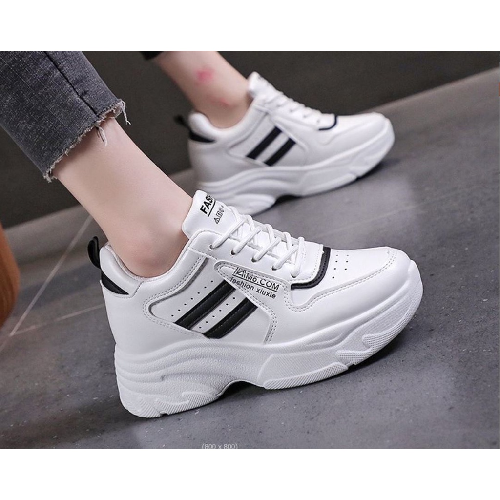 giày thể thao nữ độn đế sneaker tăng chiều cao 6 cm hot năm 2021 CKP523