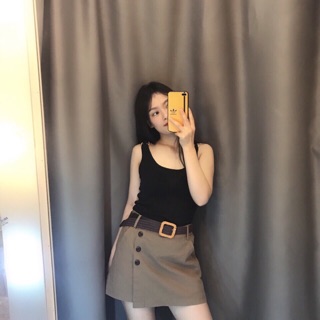 Quần váy thô, chất co giãn thoải mái, có ba màu như hình, hàng quảng châu cao cấp. Size: s m