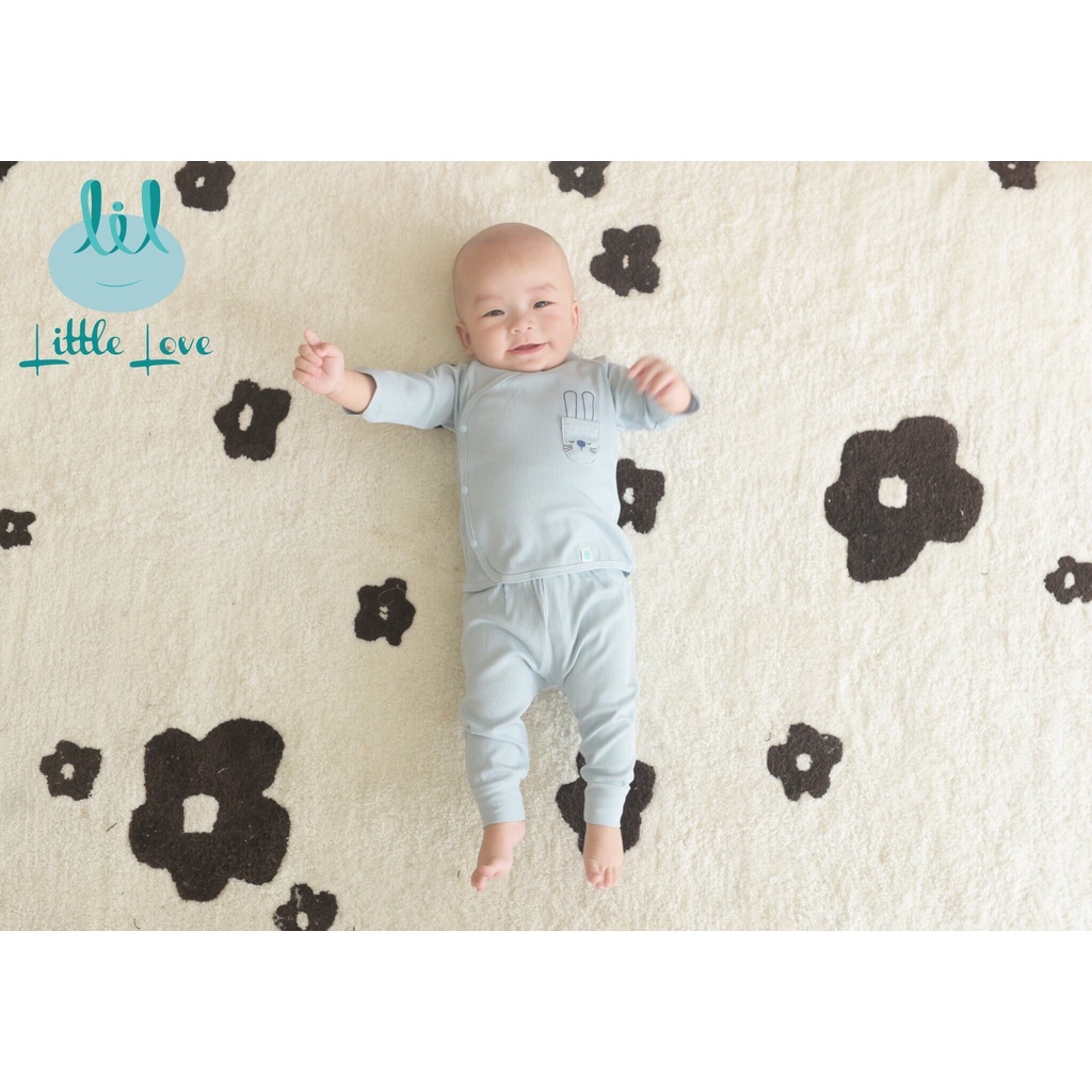 Lillte Love - Bộ cài lệch sơ sinh vải tăm có túi cho bé trai, bé gái từ 0 đến 6 tháng ( Size 0.3 tặng kèm phụ kiện mũ, b