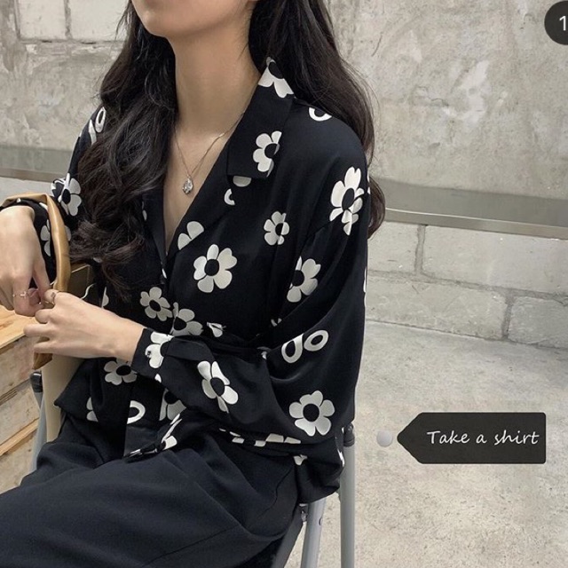 Áo sơ mi nữ hoa đen tay dài