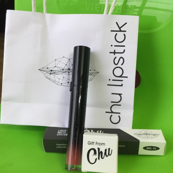 Son Chu Lipstick Màu 01 Kris Hồng đỏ