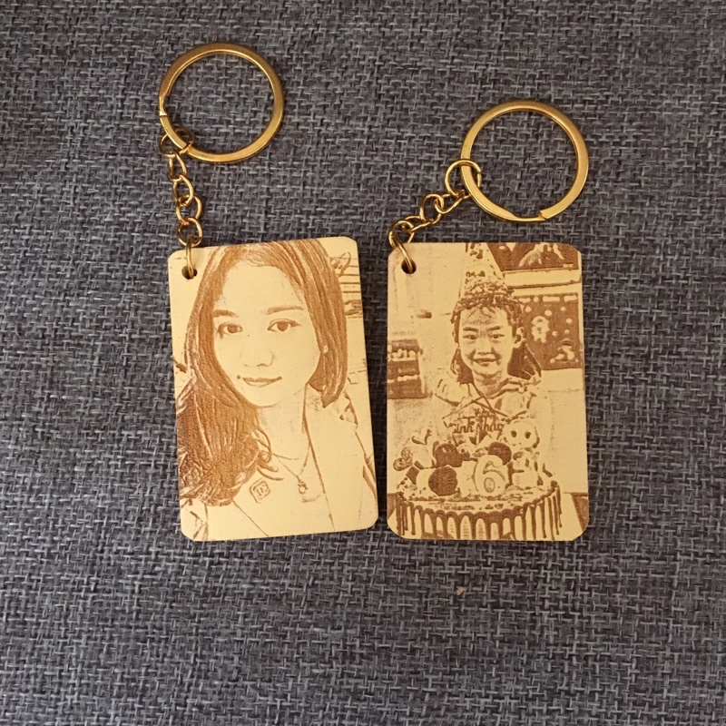 Móc khoá gỗ khắc hình ảnh - Quà tặng theo yêu cầu