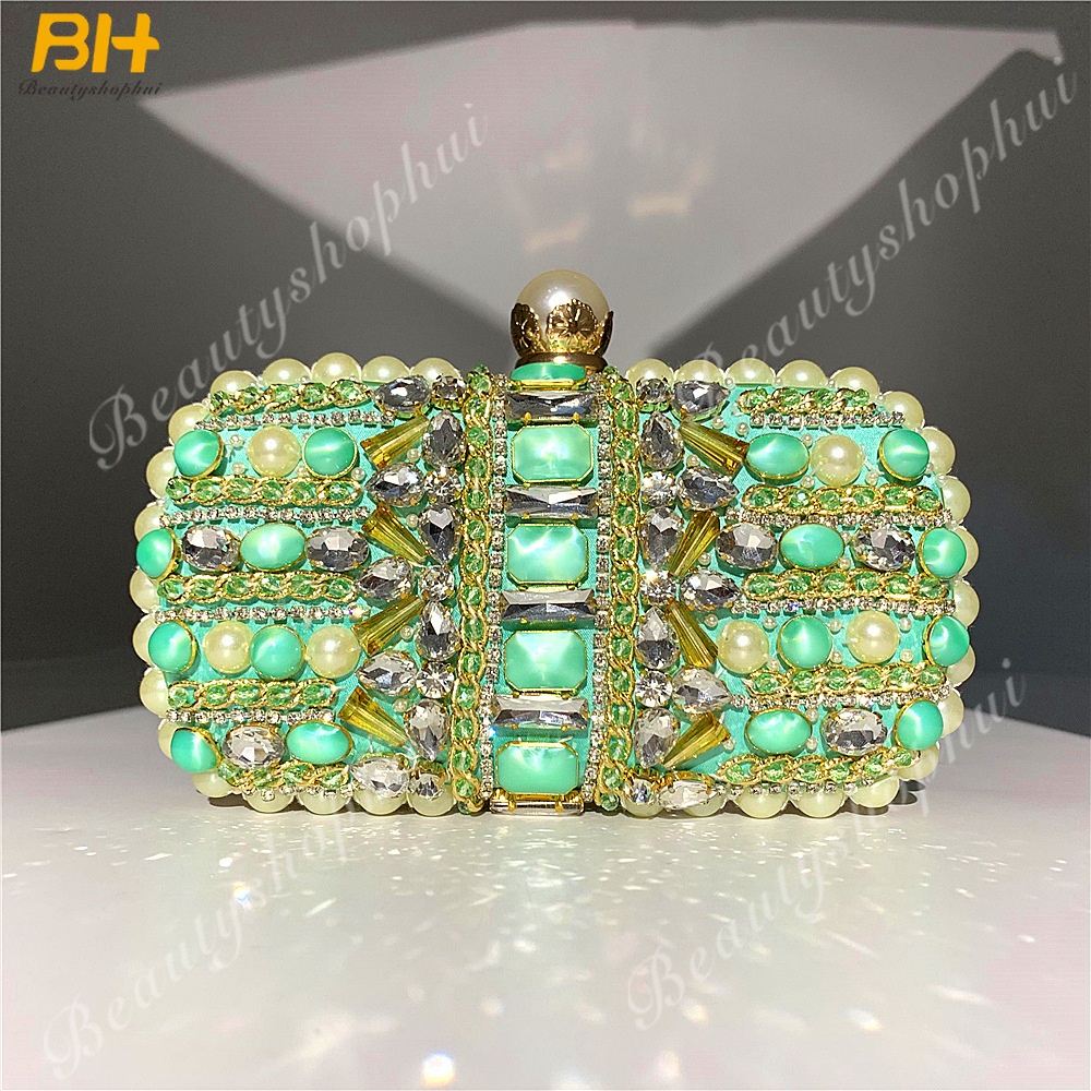 Ví Cầm Tay Thêu Họa Tiết Đính Ngọc Trai Giả Thời Trang Cho Nữ