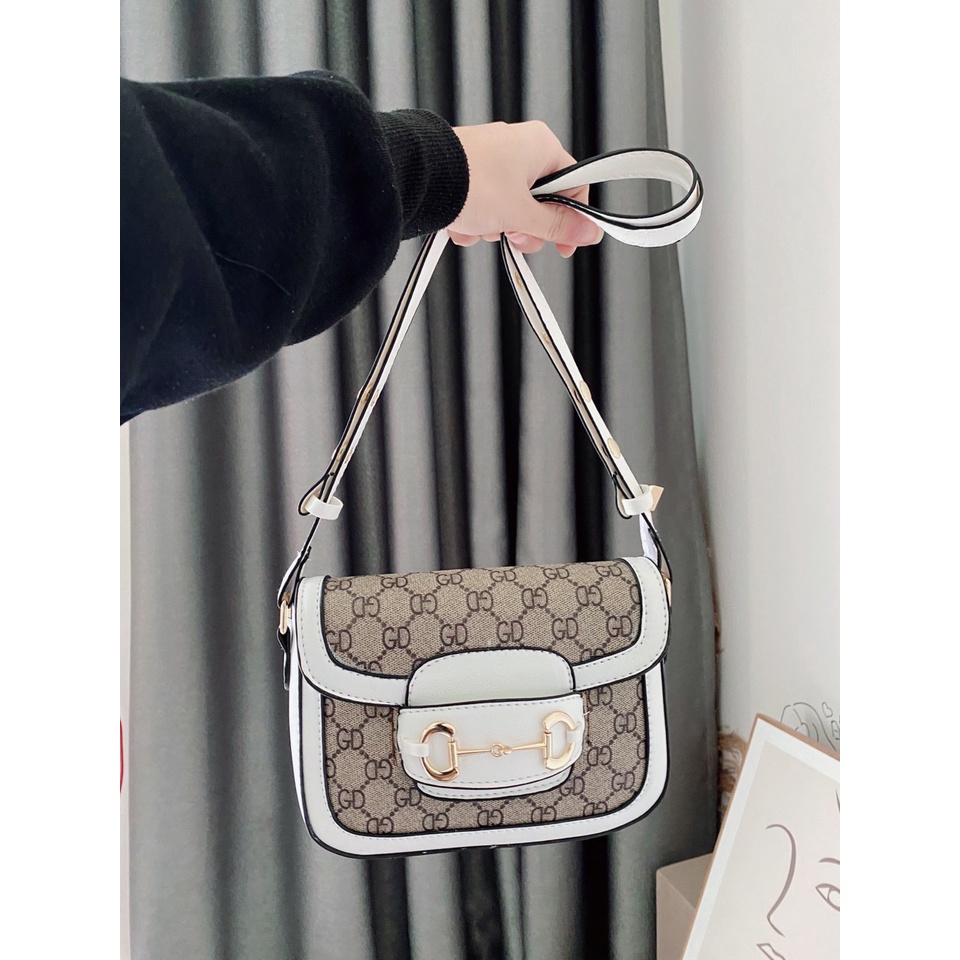 Túi đeo chéo nữ cao cấp giá rẻ đẹp đi chơi thời trang hàn quốc dễ thương cute DC19