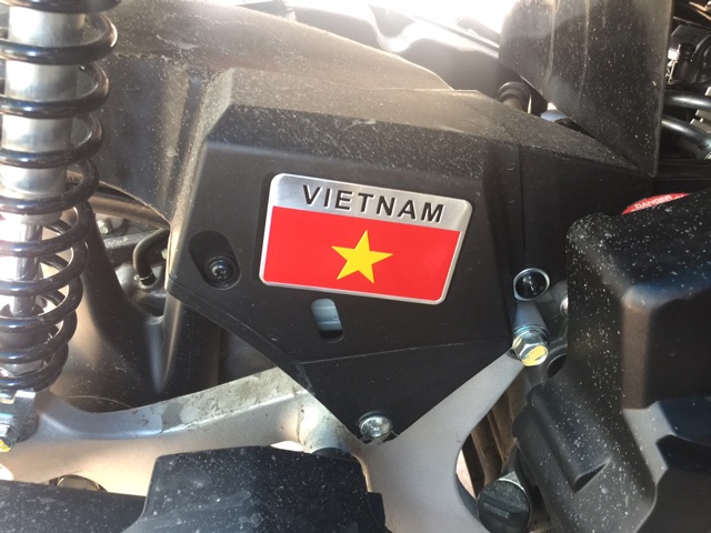 Tem nhôm cờ việt nam
