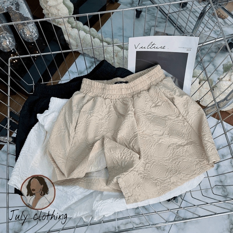 Quần Đùi Nữ Chất Xốp Nhăn In Nổi Hoa Hồng Dáng Phồng Mặc Đẹp Dễ Phối Đồ [NEW UNISEX]