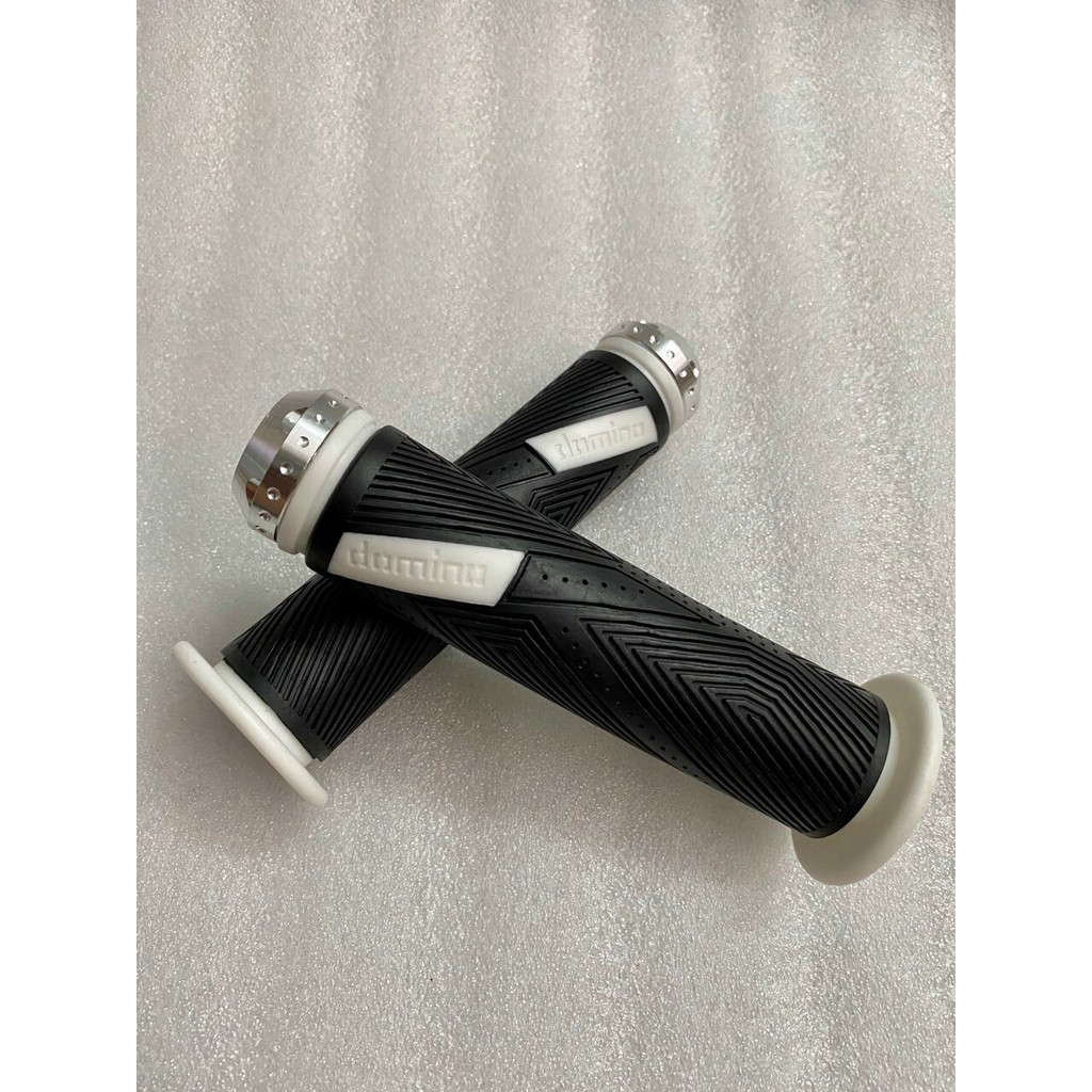 BAO TAY XE MÁY DOMINO GÙ NHÔM BI