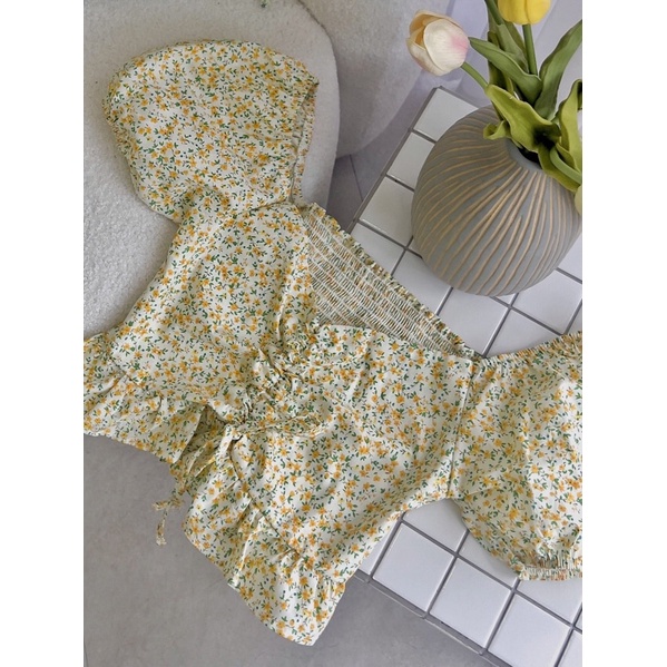 (cam thường ảnh trải sàn, hoả tốc)🥗NAOMI_CROPTOP(ÁO HOA NHÚN NGỰC TAY PHỒNG)
