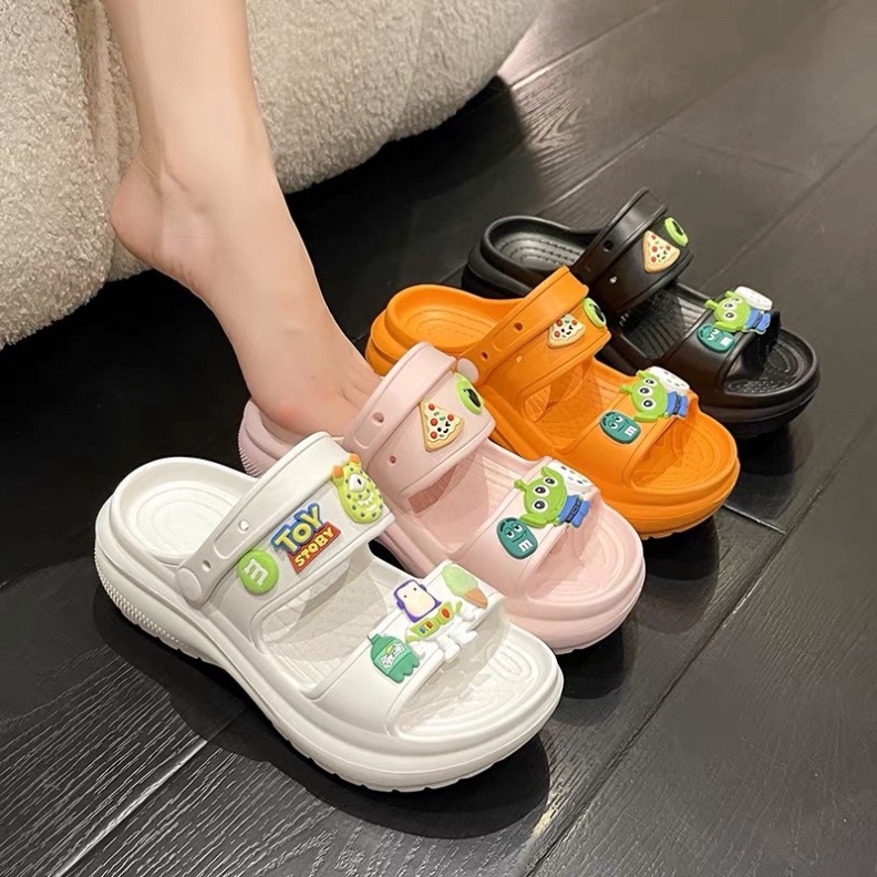 Dép Sandal Nữ Đế Độn 4cm tặng bộ 12 sticker (Form nhỏ) - Dép crocs nữ đi học chống nước siêu bền - DL166