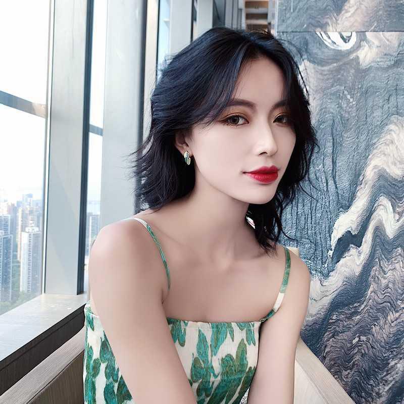 Khuyên Tai Hình Học Nhỏ Kết Hợp Nhiều Màu Sắc Tươi Tắn Hàn Quốc Cho Nữ