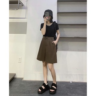 Quần short lửng xếp li chun sau