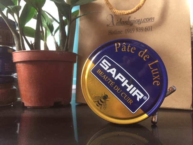 Xi sáp đánh giày màu vàng bò cao cấp Saphir BDC Pháp, xi đánh giày màu nâu sáng Light Brown