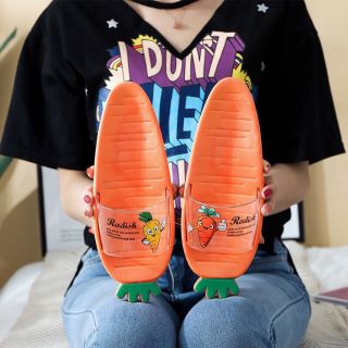 Dép kiểu nữ hình carot
