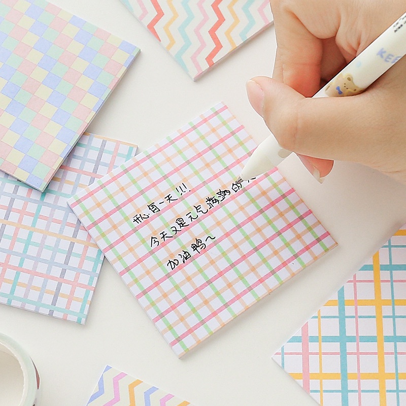 Giấy Dán Ghi Chú Họa Tiết Kẻ Lưới Tiện Dụng Cho Trường Học/ Văn Phòng