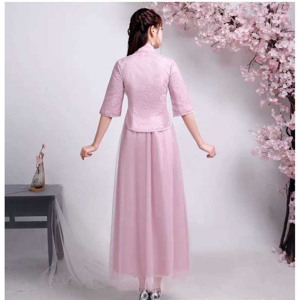 Sườn xám phong cách Trung Hoa