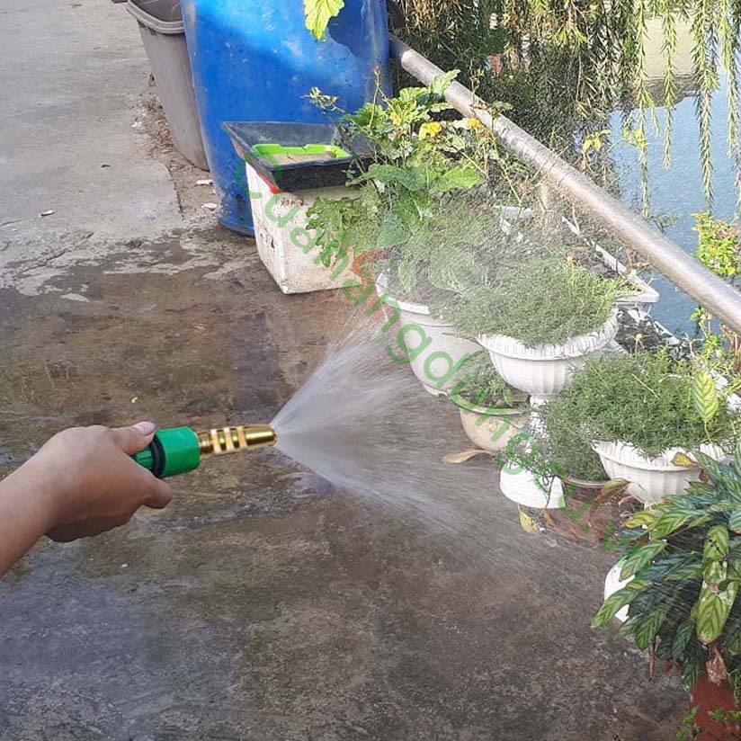 Vòi xịt nước tăng áp Kiến Long chuyên dùng rửa xe, tưới cây có thể khóa hoặc mở nước - LICLAC
