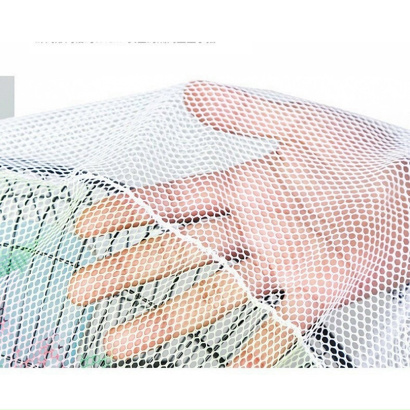 Bọc quạt lưới dây rút ,an toàn cho trẻ nhỏ sử dụng đơn giản