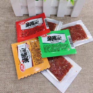 Hộp 100 miếng tăm cay ngọt